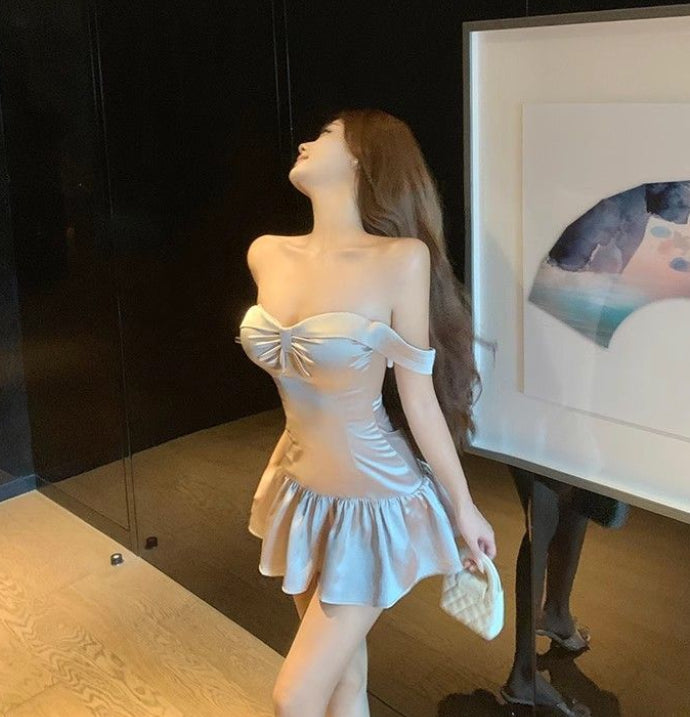 One-Word Banquet Strapless Dress